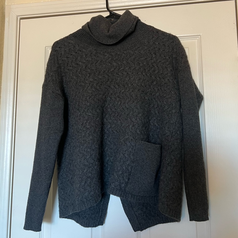 Cashmere Gray Turtleneck Sweater with Pocket and open back